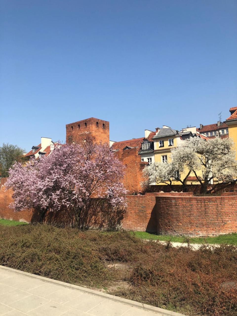 Designers Apartment In The Old Town Varsóvia Exterior foto